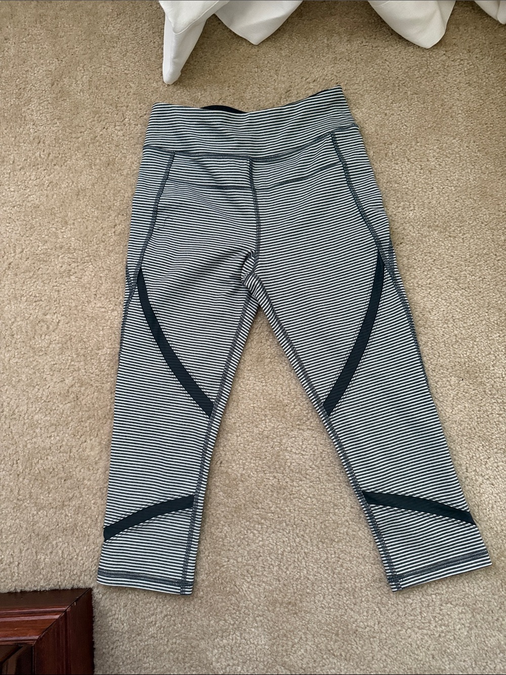 NWOT Calvin Klein Leggings